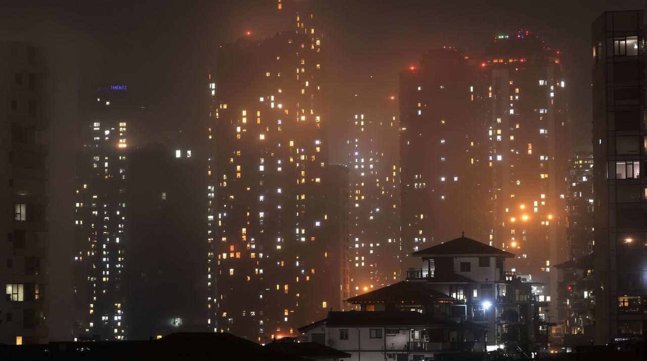 我举报了小区里的违规群租房,结果被房东威胁了